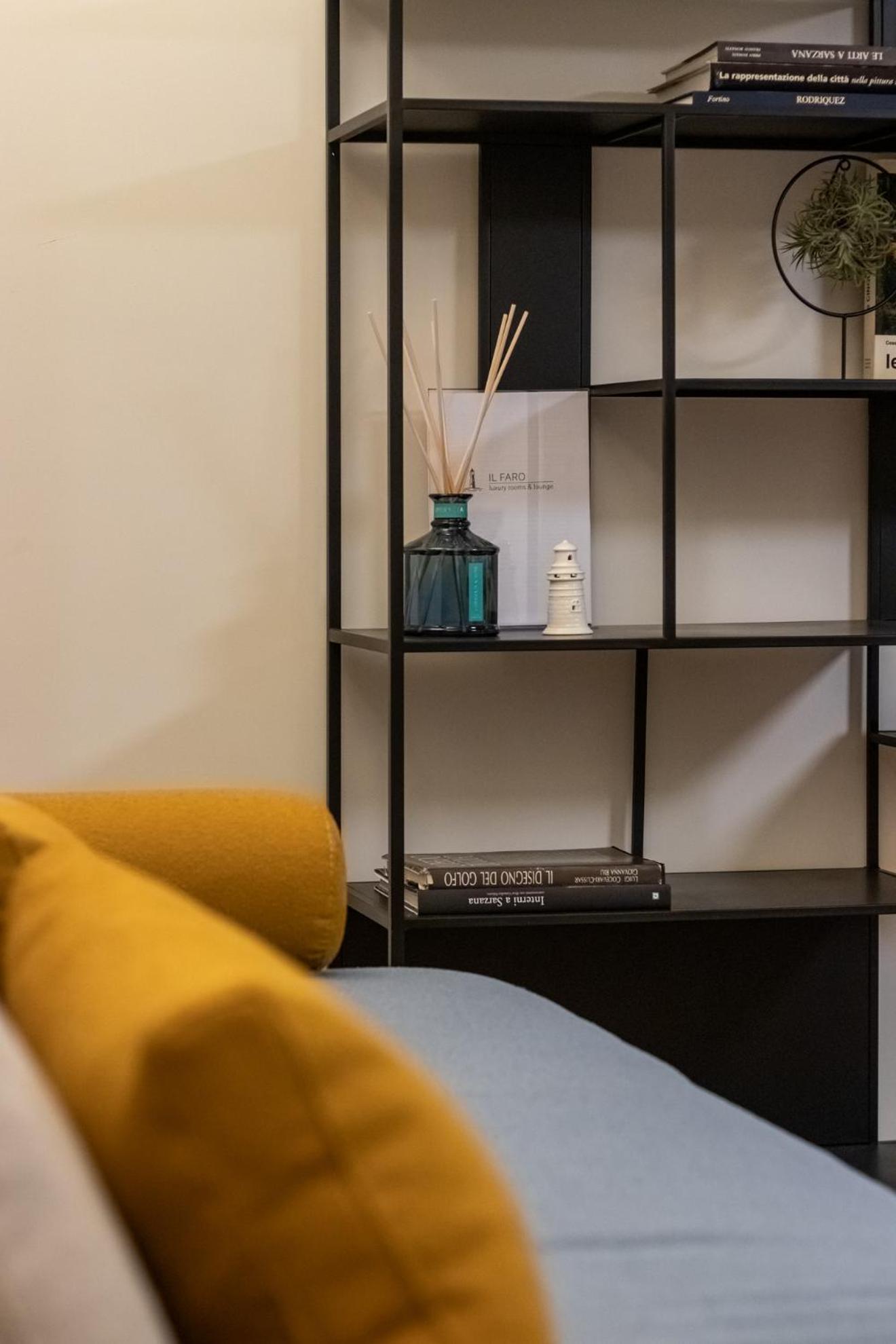 Il Faro Luxury Rooms & Lounge 斯培西亚 外观 照片