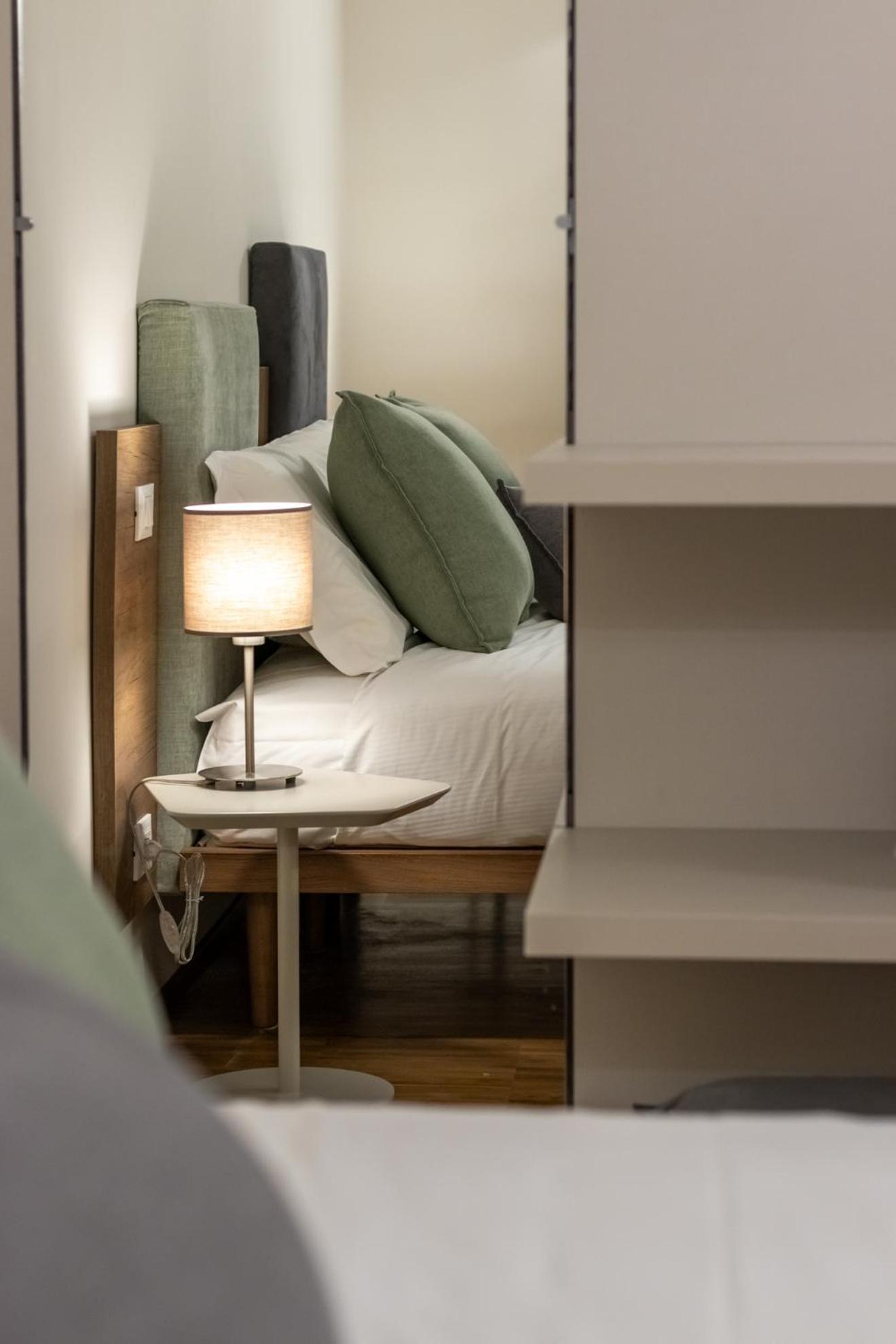 Il Faro Luxury Rooms & Lounge 斯培西亚 外观 照片