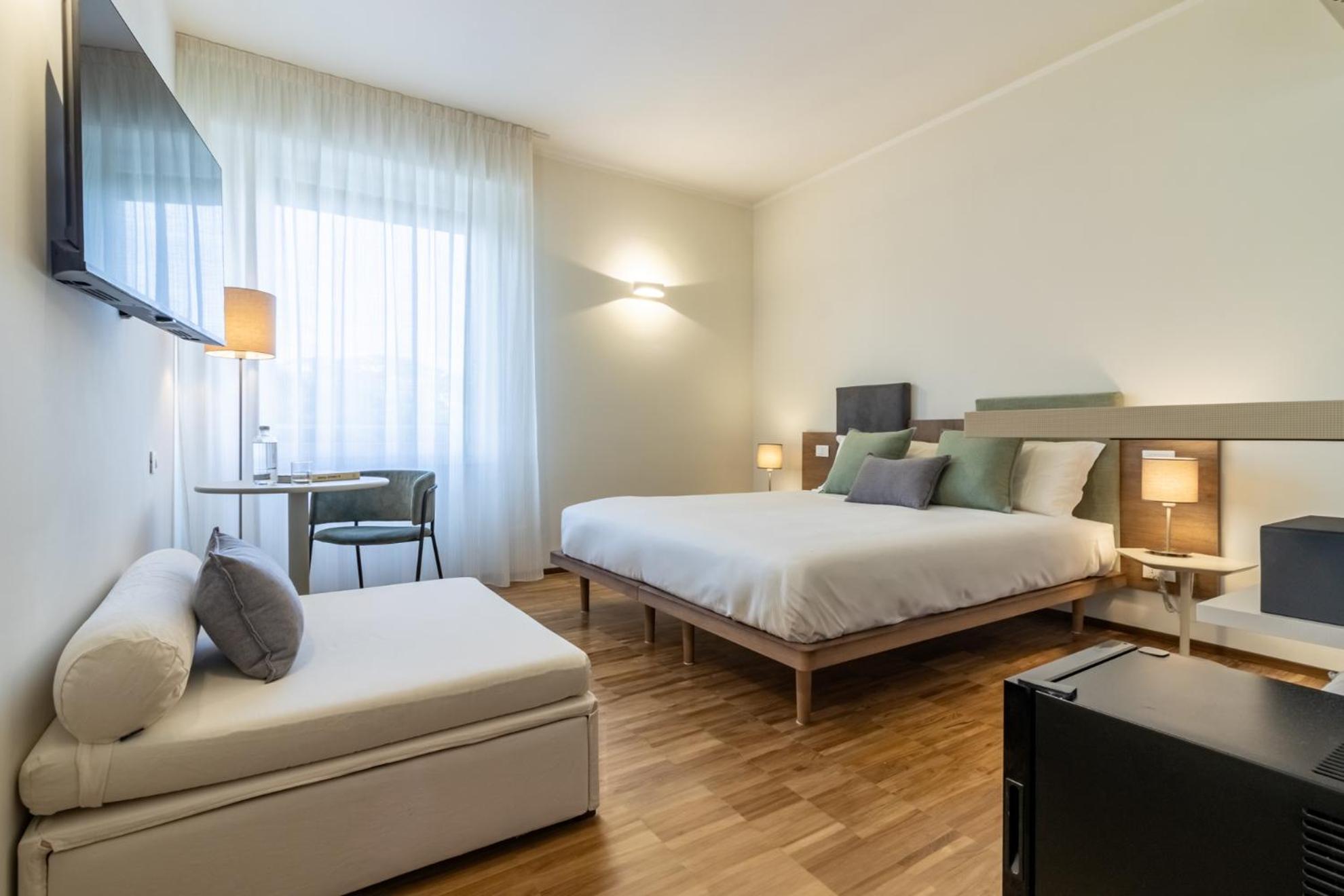 Il Faro Luxury Rooms & Lounge 斯培西亚 外观 照片
