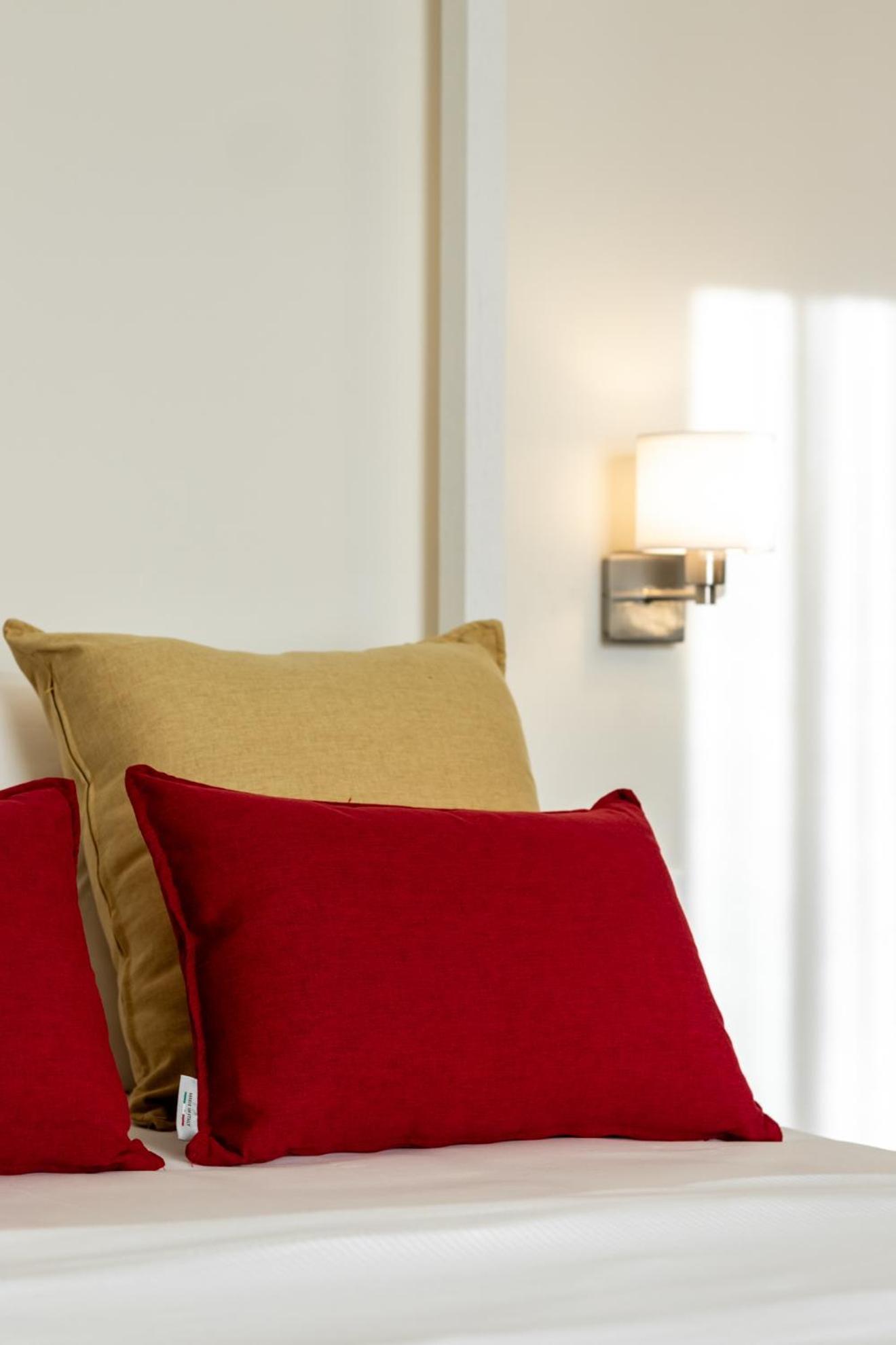 Il Faro Luxury Rooms & Lounge 斯培西亚 外观 照片